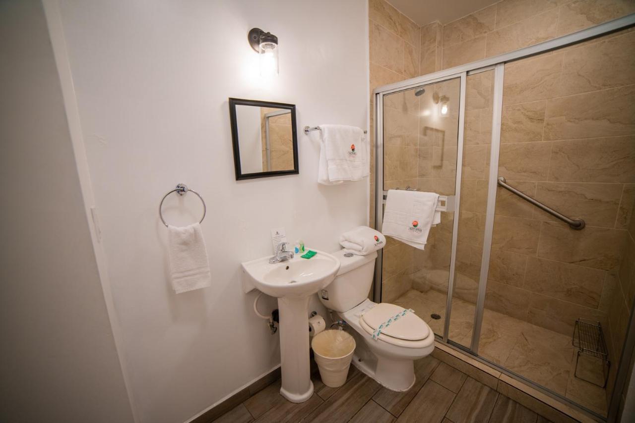 California Comfort & Suites Los Algodones  외부 사진