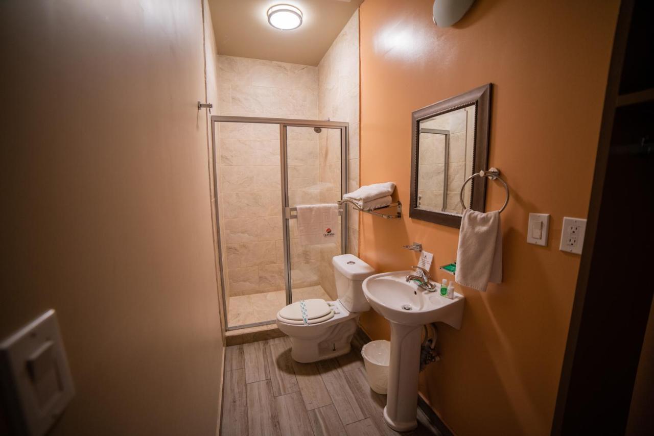 California Comfort & Suites Los Algodones  외부 사진